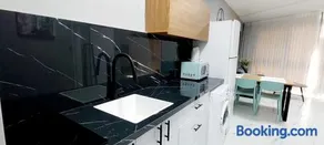 מלון דירות על הים בת ים 39 - Image 4