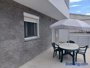 Studio Apartment Dona - Image 2