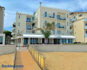 Hotel Linda - Image 3