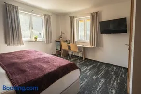 good-goisern hotel - Image 3