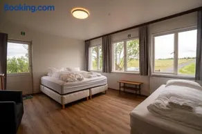 Peaceful Bedroom by the Diamond Circle - Image 1