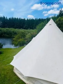 Bell Tent - Lakeside - Image 5