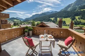 Super private Luxury Chalet with Hotel facilities - Image 2