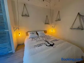 Ocean ROOM - Image 2