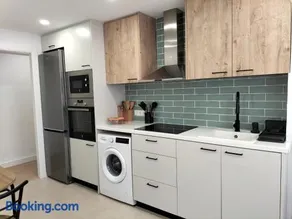 3 Bed Flat - Sleeps 5 - Wifi - Image 2