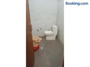 Sumanglam Hotel and Restaurant - Image 4