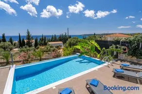 Vista Blu Villas - Image 2