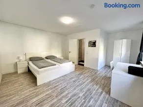 Aparthotel Peerless Dine - Image 4