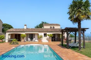 Villa Lazuel, piscine privée chauffée, vue panoramique et jardin clos - Image 4