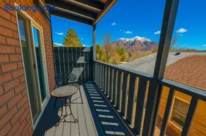 NEW I Mountain Views I Hot Tub I Lawn Games I Patio I BBQ - Image 1