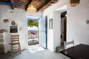 Vatha Traditional Cottage with a view - Image 2
