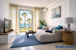 Luxury Beachfront 2BR Promenade des Anglais - Image 4
