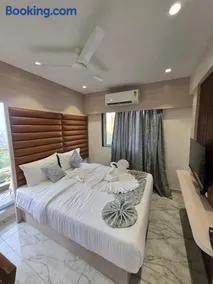 Hill Top Stays - Image 1