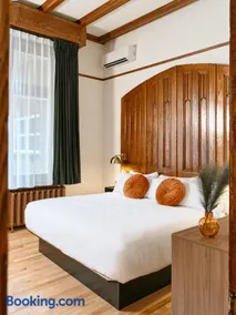 Hôtel Château Cran Chaud Chicoutimi - Image 4