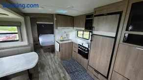 Hilltop Views of Bradleyville with Modern RV - Image 3
