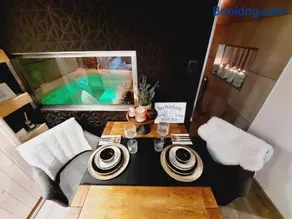 La Suite - Image 1