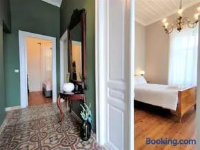Spiti Sea View Neoclassical House in Stenies - Image 3