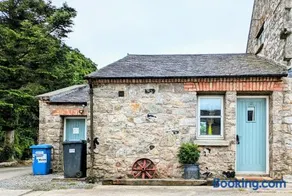 Bluebell Cottage - Image 1