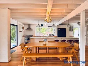 The Metta House - Image 3