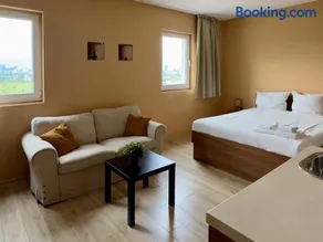 AirportStay bg - free shuttle and own parking - Image 3