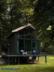 River Nest Tiny House - Image 2