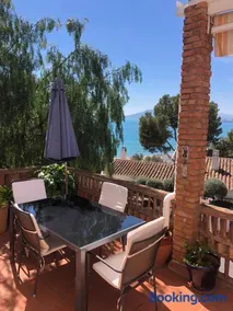 Marvellous Malaga Mediterranean and Mountain Views - Image 3