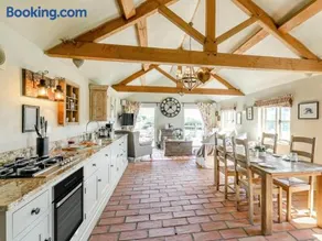 2 Bed in York oc-g0073 - Image 3