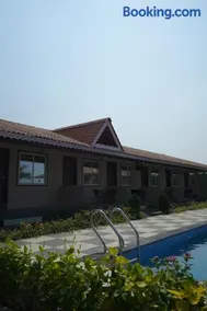 khopoli resort - Image 5