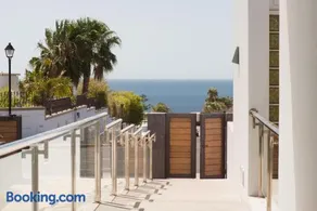 Private Village Capri - Image 3