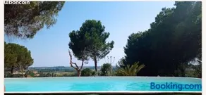 "Le Mas" Les jardins de Tourneige - Image 2