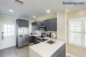 DK34 - Coastal Bliss Villa - Image 2