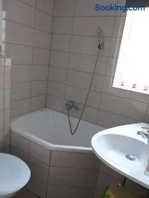 Nefelejcs Nyaraló-Vendégház - Image 2