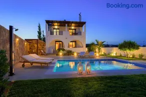 Deep Blue Villa - Image 5