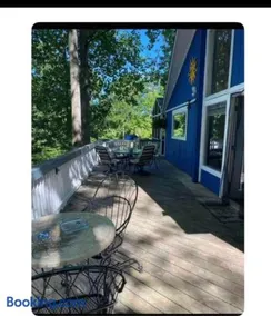 Private Beach & Two Story Dock Public Side Lake Anna Virginia - Image 3