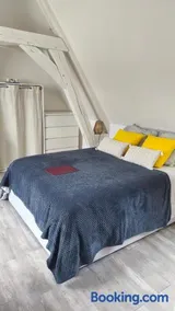 Appartement cosy et calme, vue sur le château - Image 1