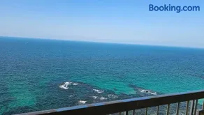 Alex sea view apartment - families only - Image 5