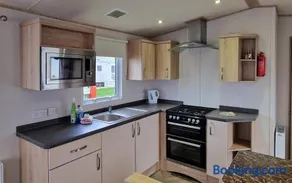 Emily Caravan, Relax and Unwind at Seal Bay Resort - Image 4