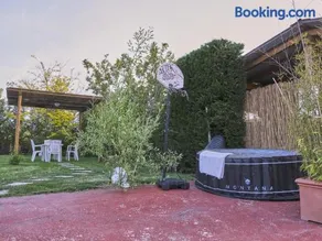 Holiday countryside home with swimming pool, sauna Less than 20km from the sea - Image 3