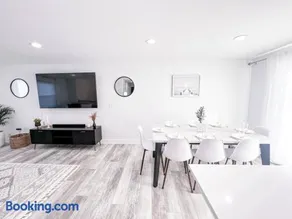 Cozy Getaway Lodge & Retreat - Image 3