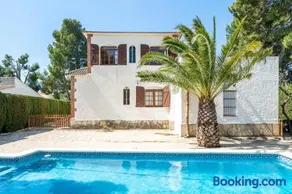 Hauzify I Casa Cardona - Image 3