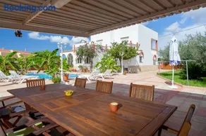 Villa mit privatem Pool, Terrasse und Grill - Image 3