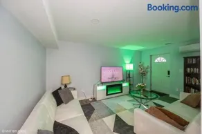 Charming Unit in Yonkers Close to NYC - Image 3