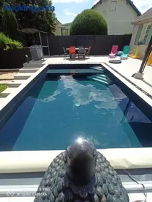 Charmante maison avec piscine chauffée, salle de cinéma et bar - Image 1