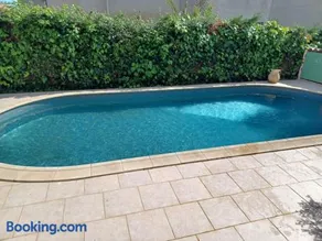 Maison de vacances avec grande piscine près de la mer - Image 2