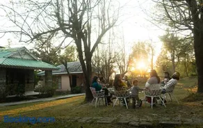 Colonel's Resort - Image 3