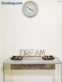 Best Location At Harvard University! 4 Bedroom Apartment! Two Units Available! - Image 2