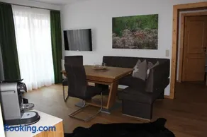 Alpen Apartments Zell am See - Image 3