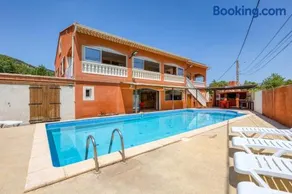 Gite avec piscine 8 à 14 pers. - Image 1