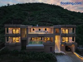 SaffronStays Aurum Villa, Moringa Valley - Luxury 4BR in Udaipur - Image 1