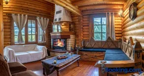 Mountain Escape Chalet - Image 4